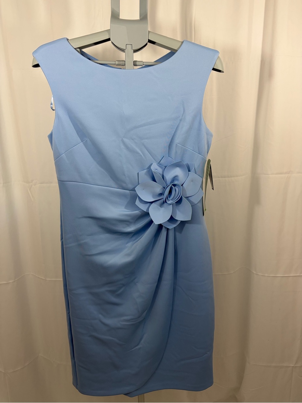 NWT JH Evenings Women’s Size 12 Sleeveless Light Blue Floral Accent Sheath Dress